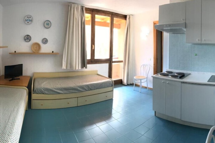 Room 17 of 32