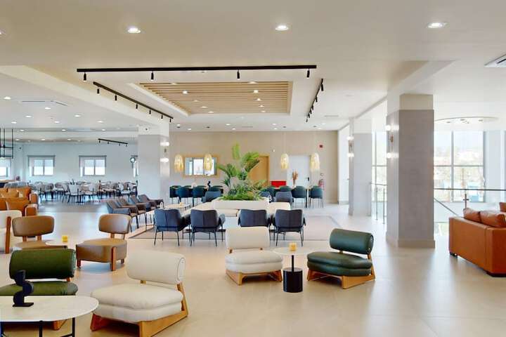 Hotel Interior 3 of 61