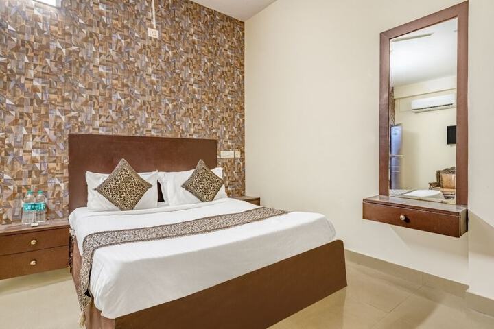 Room 7 of 22
