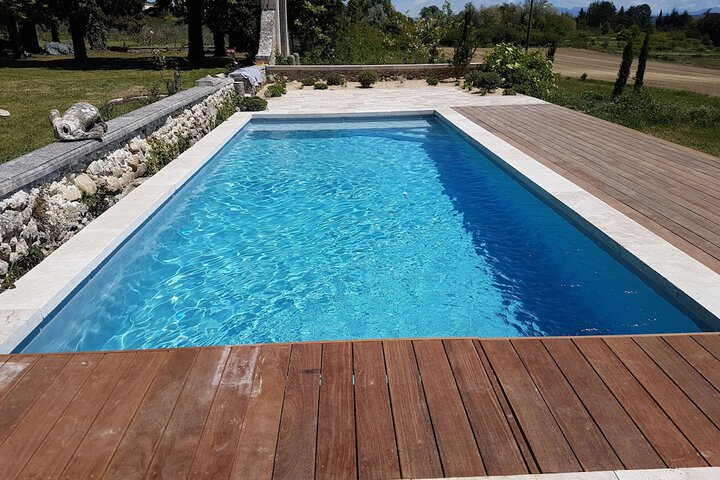 Hotel Pool