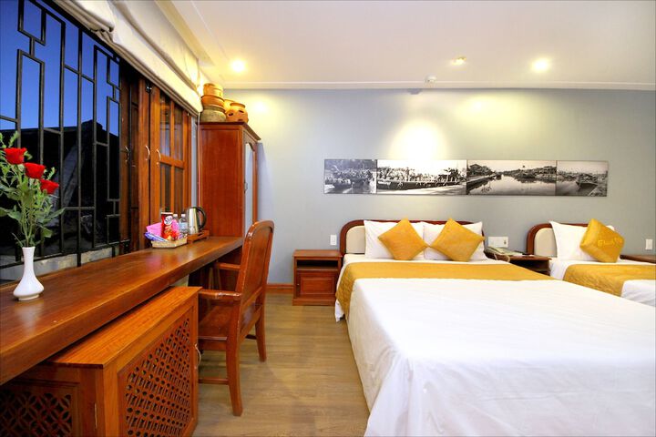 Room 7 of 119