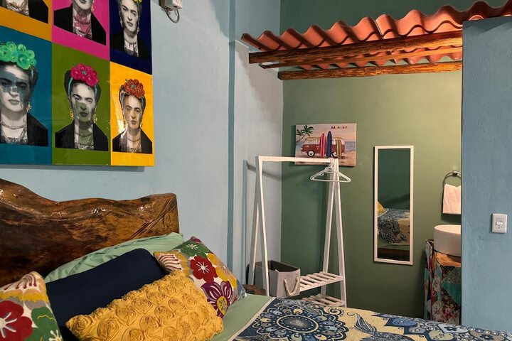 Room 10 of 60