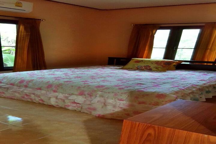 Room 6 of 61