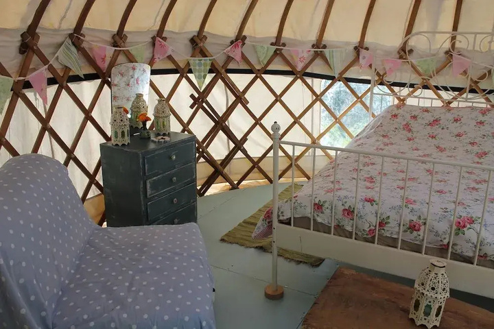 Room 3 of 23