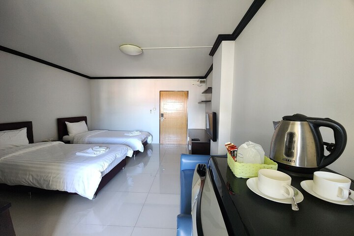 Room 25 of 72