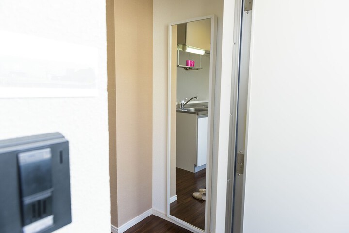 Room 6 of 36