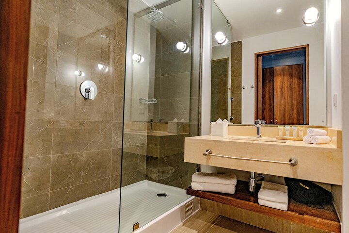 Clean Restrooms