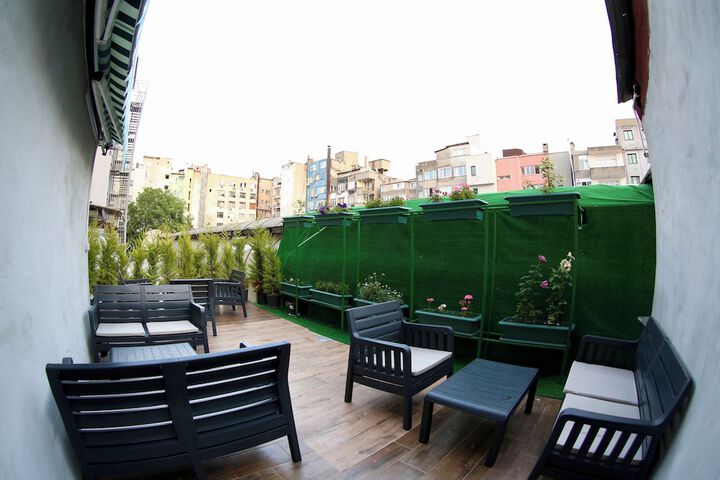 Hotel Exterior 155 of 170