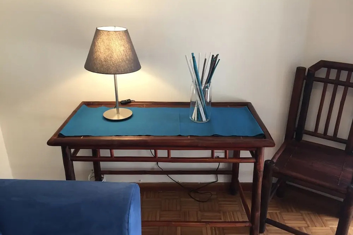 Room 2 of 16