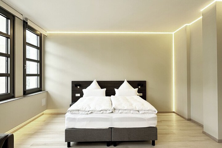 Room 44 of 75