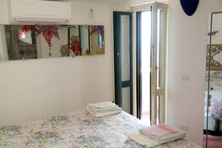 Room 97 of 107