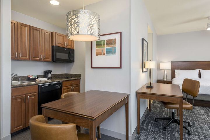 Private kitchenette
