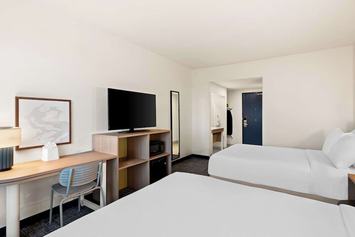 Room 6 of 55