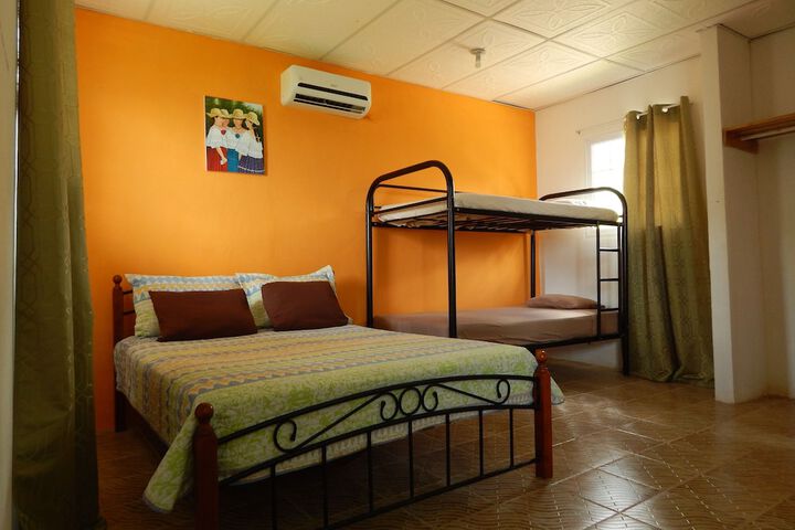 Room 4 of 64