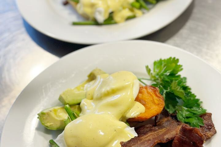 Breakfast/Coffee Service 116 of 152