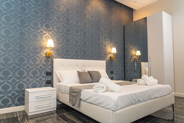 Room 3 of 66