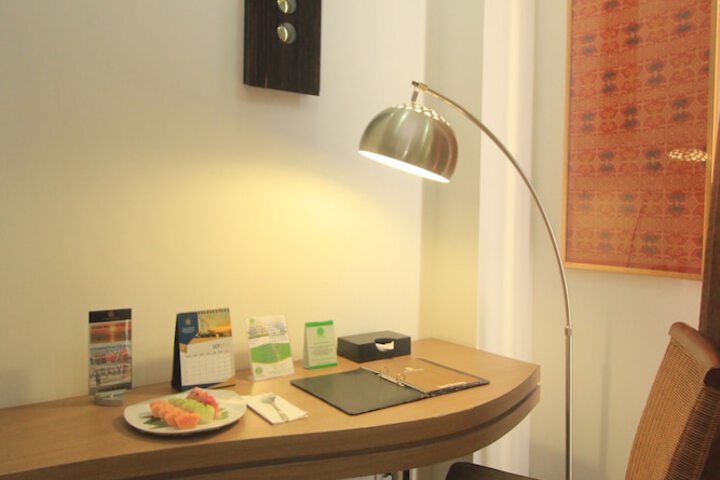 Room 9 of 61