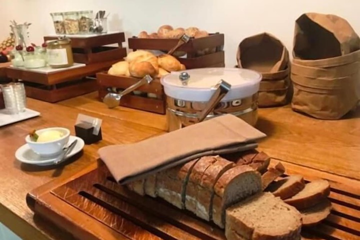 Breakfast/Coffee Service 65 of 75