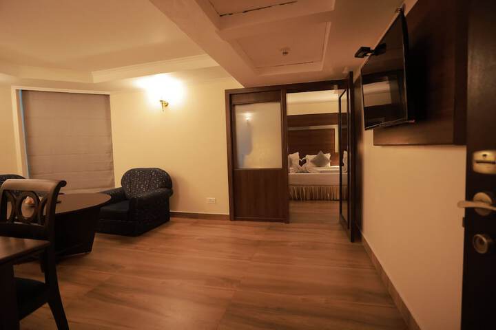 Room 25 of 59