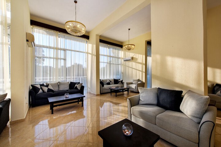 Hotel Interior 4 of 42