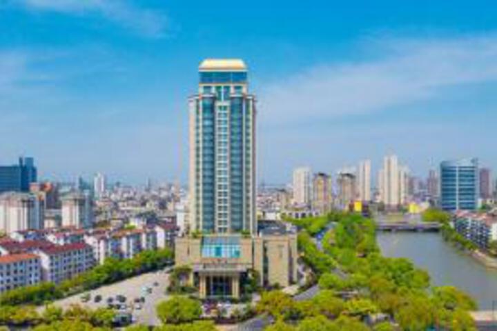 Dongdu Narada Grand Hotel