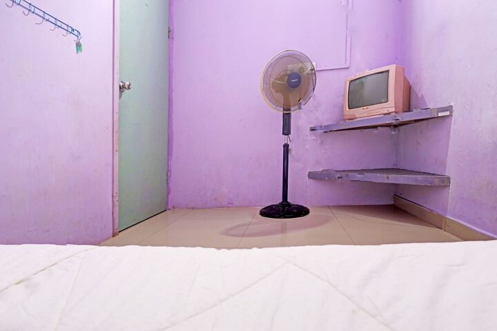 Room 15 of 27