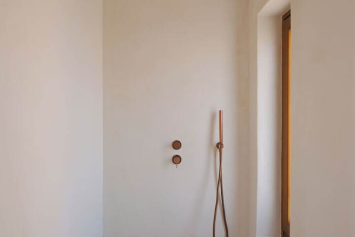 Room 87 of 126