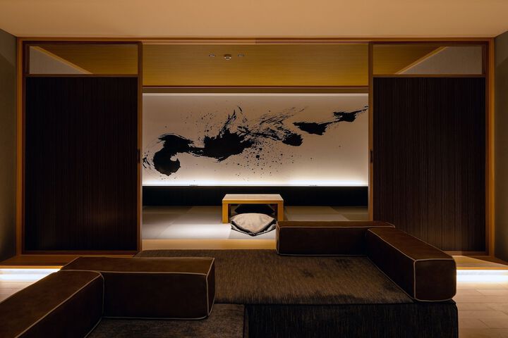 Room 10 of 68