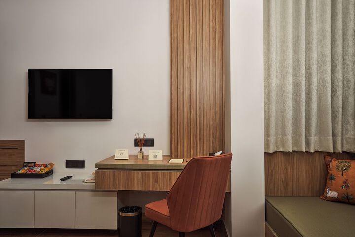 Room 18 of 40
