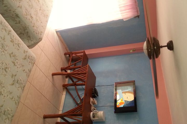Room 6 of 108