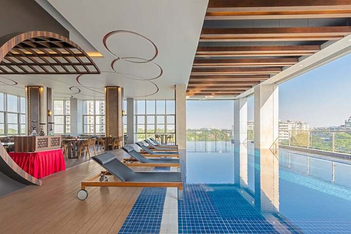 Jasmine Palace Hotel
