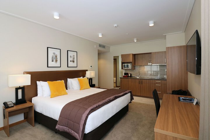 Room 12 of 81