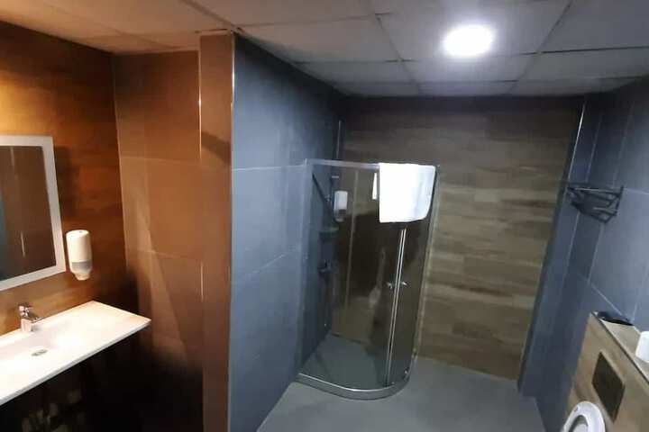 Room 22 of 29
