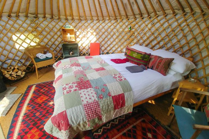 Room 5 of 40