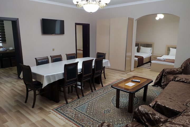 Room 16 of 59