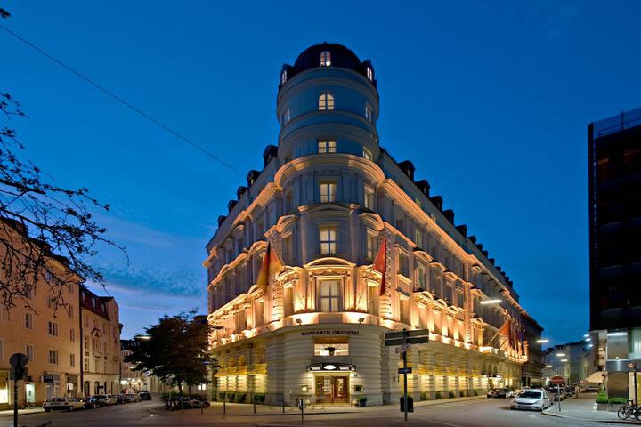 Hotel 72 of 86