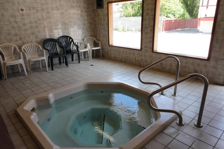 Spa 19 of 39