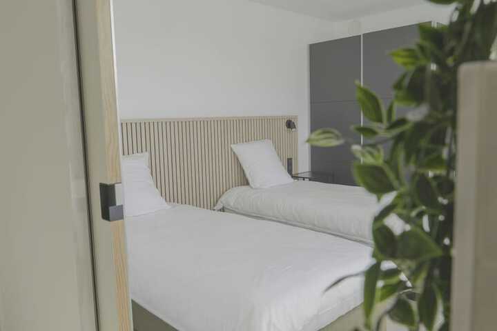 Room 21 of 59