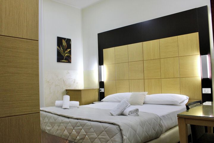 Room 41 of 63