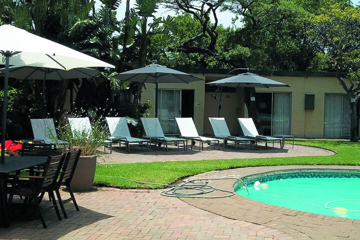 Pool 44 of 64
