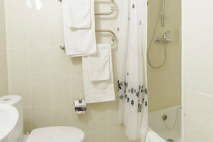 Room 35 of 56