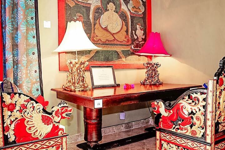 Room 28 of 134
