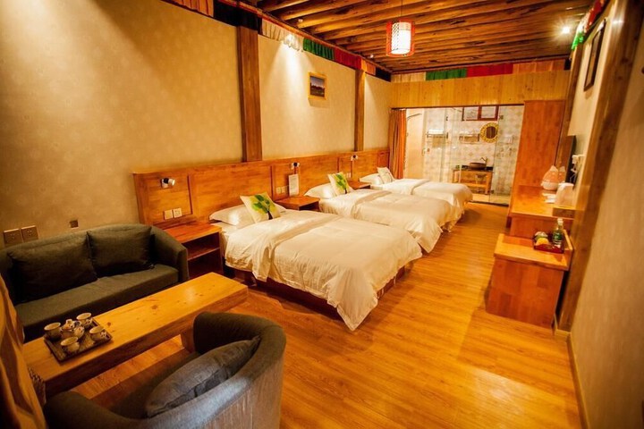 Room 8 of 24
