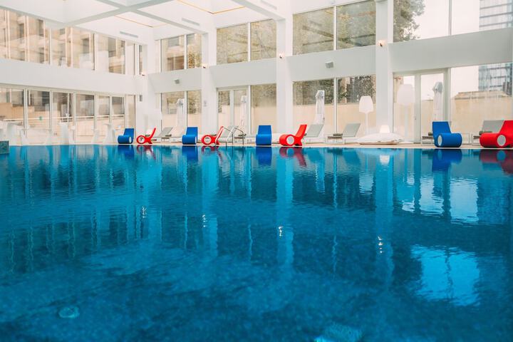 Pool 81 of 156