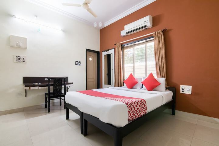 Room 10 of 22