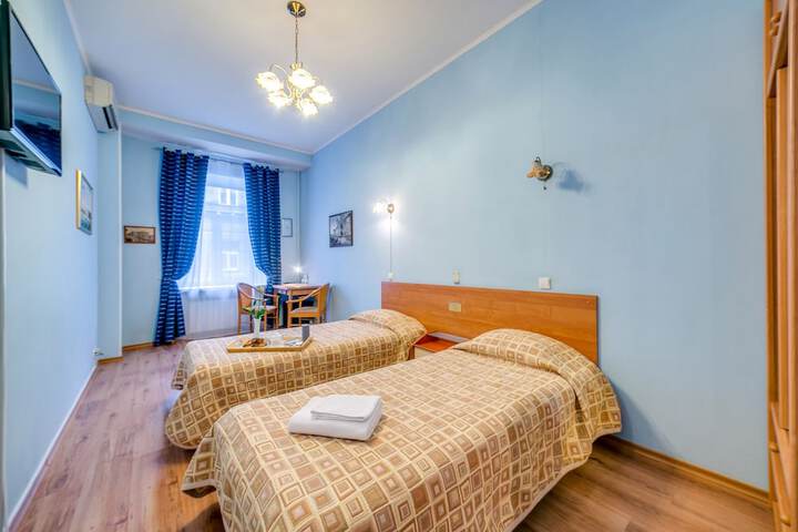 Room 15 of 86