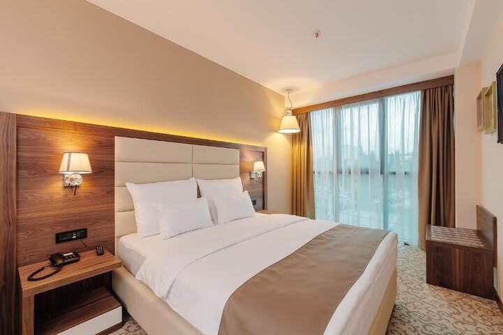 Room 9 of 46