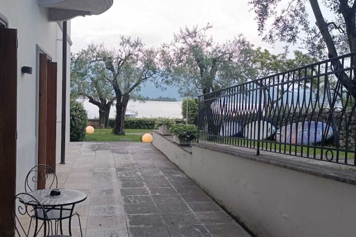 Terrace/Patio 73 of 86