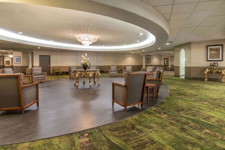 Guest Lobby