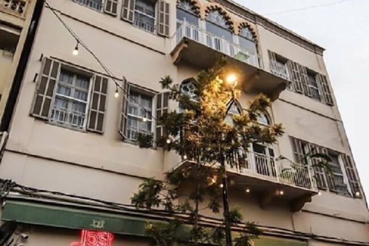 Hotel 75 of 77